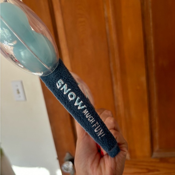 Mickey Balloon Ears - Picture 2 of 3